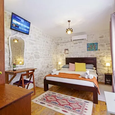 Towerhousesasso 3*