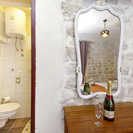 Towerhousesasso Trogir