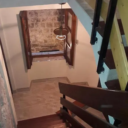 Guest house Towerhousesasso