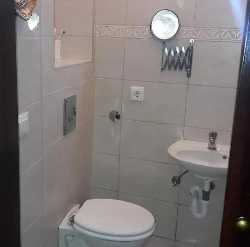 Towerhousesasso Pensionat 3*
