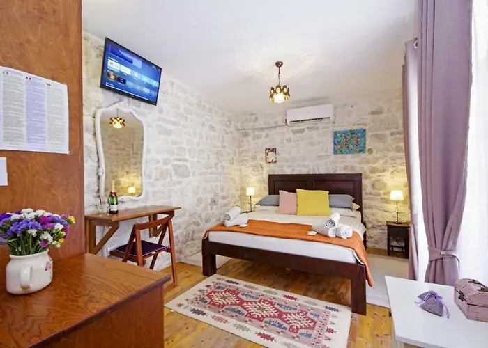 Towerhousesasso 3*