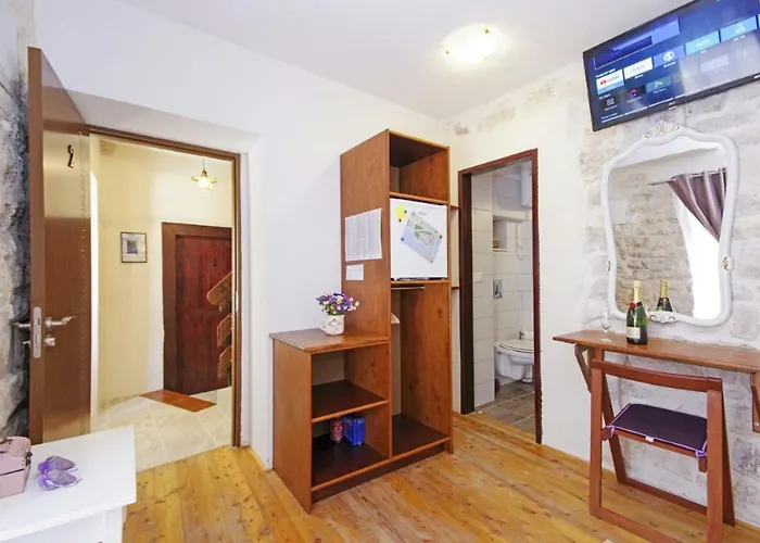 Towerhousesasso 3* Trogir